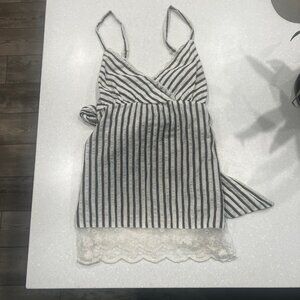 Guess Jeans - M - White & Grey - Baby Doll Tank